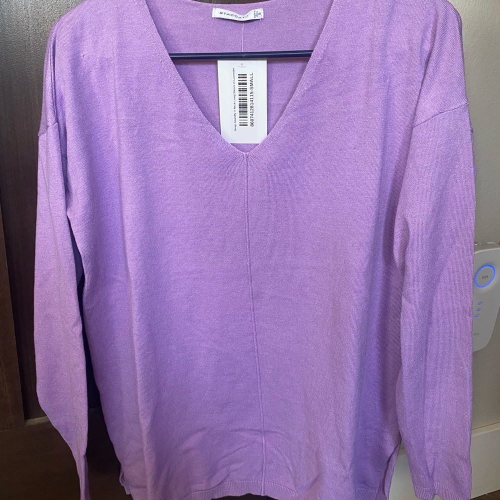 Lavender V-Neck Women's Sweater